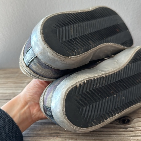 Golden Goose Suede Camo Sneakers Size 39 - Picture 10 of 11